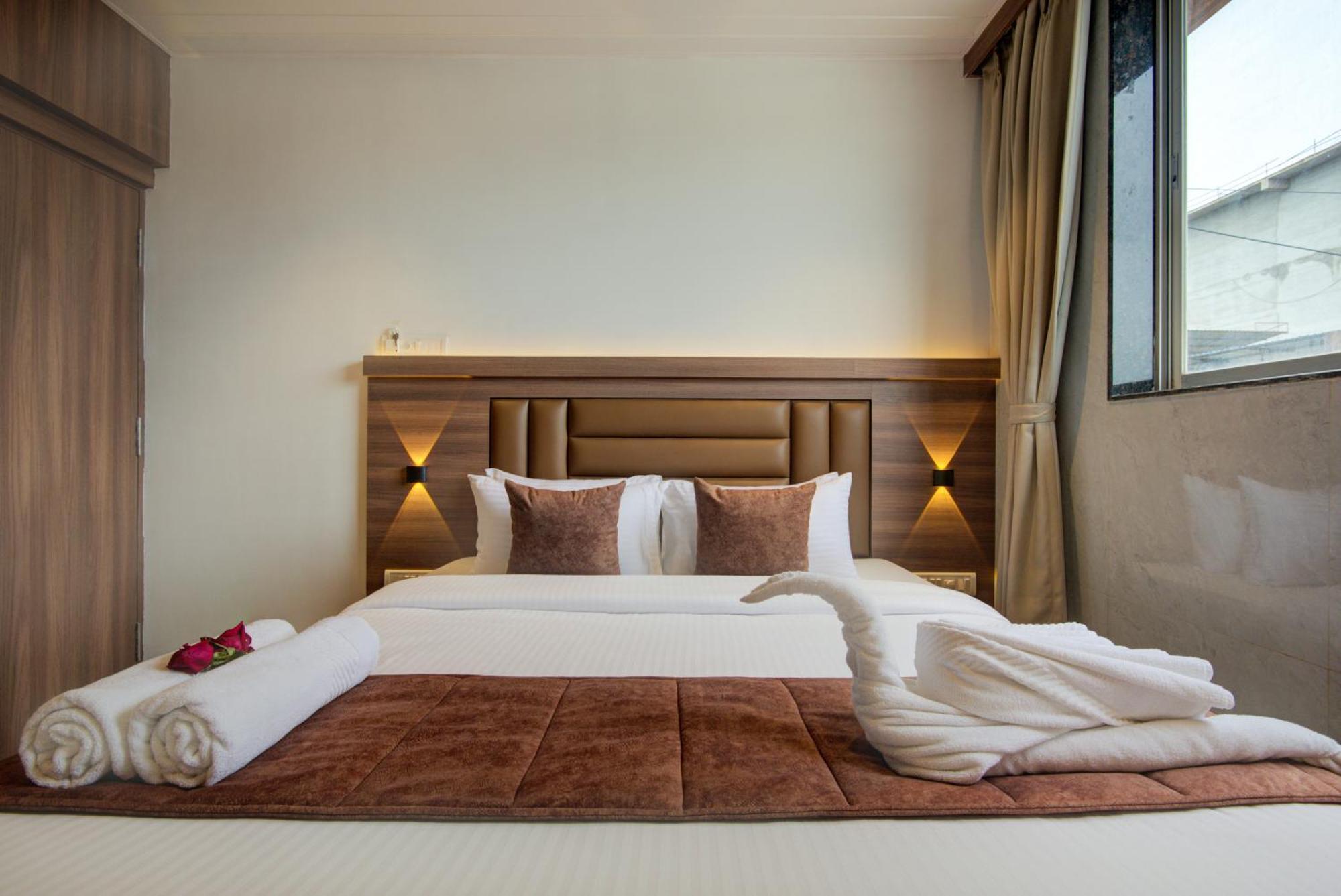 Hotel Galaxy Inn نافي مومباي المظهر الخارجي الصورة